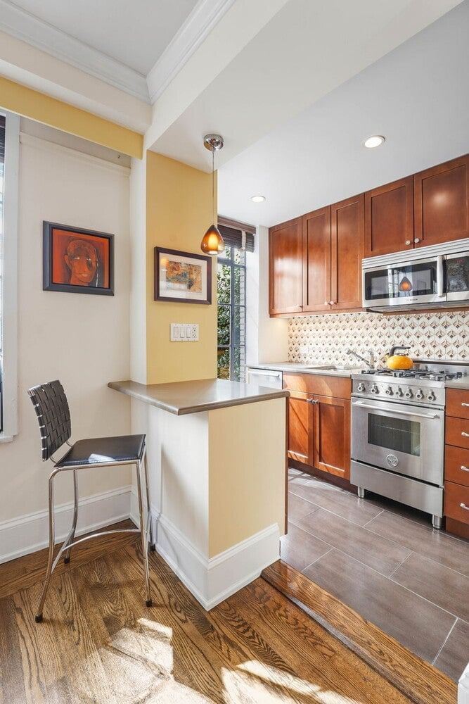 Real estate property located at 333 56TH #2L, New York, Hell's Kitchen, New York City, NY, US