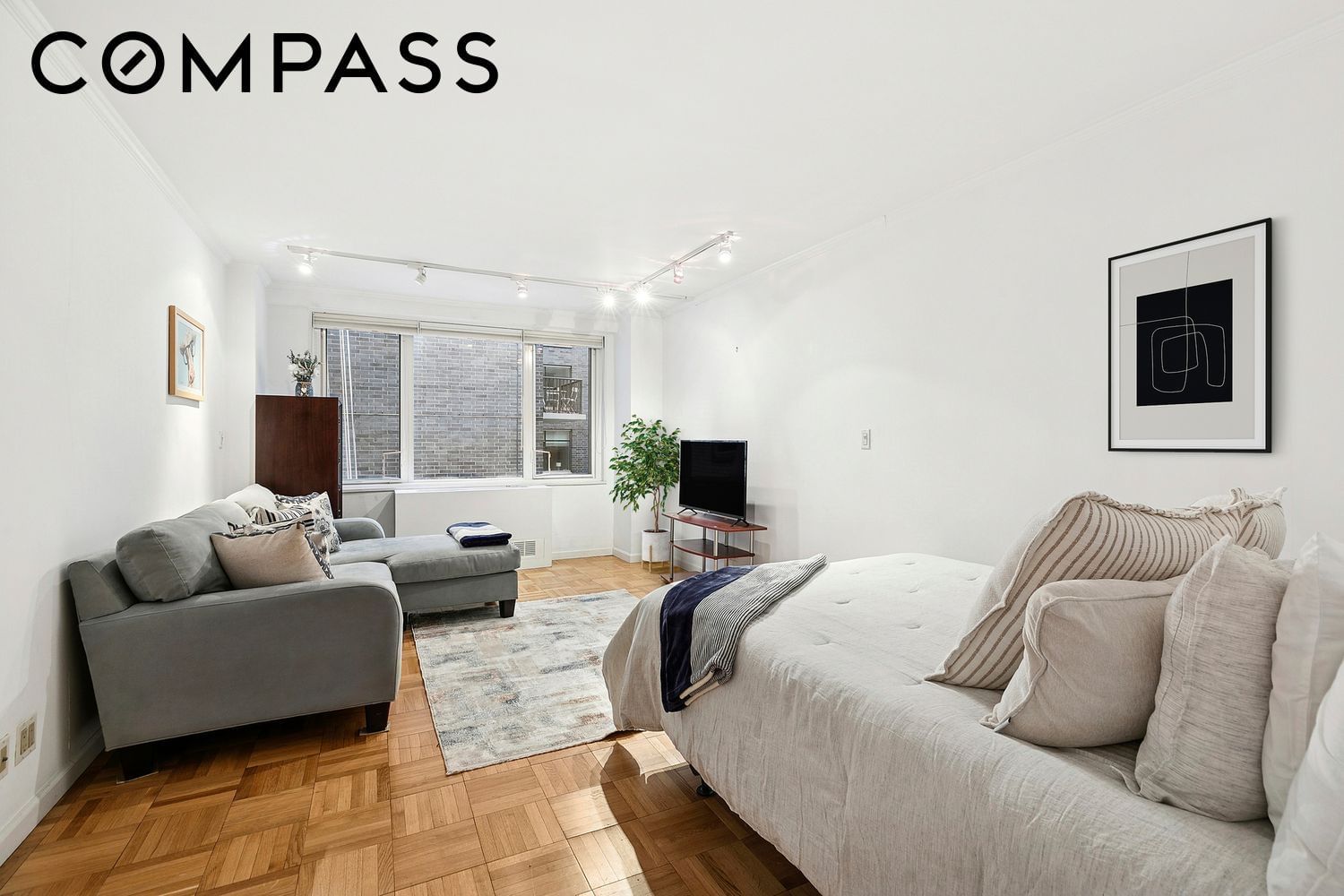 Real estate property located at 301 22nd #8B, New York, Gramercy Park, New York City, NY, US