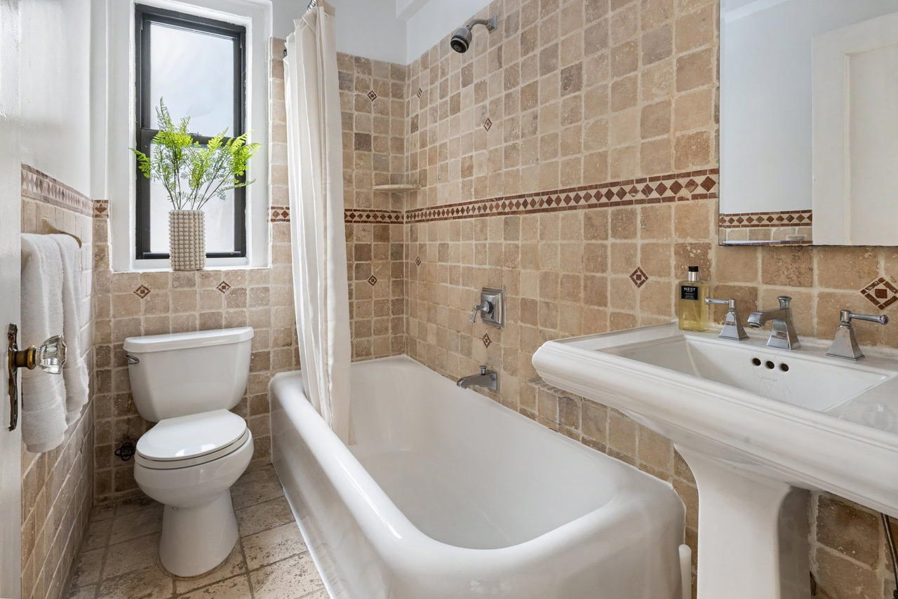 Real estate property located at 127 96TH #2EF, New York, Upper West Side, New York City, NY, US