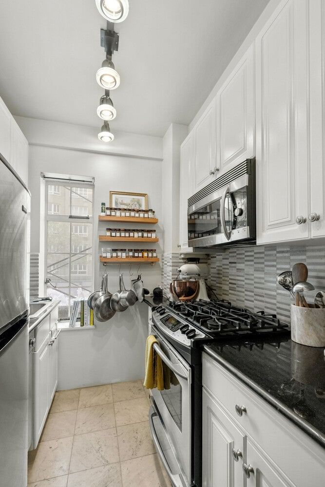 Real estate property located at 340 57TH #2B, New York, Hell's Kitchen, New York City, NY, US