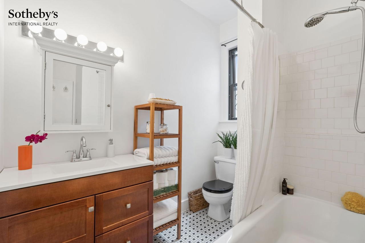 Real estate property located at 44 96th #6A, New York, Upper West Side, New York City, NY, US