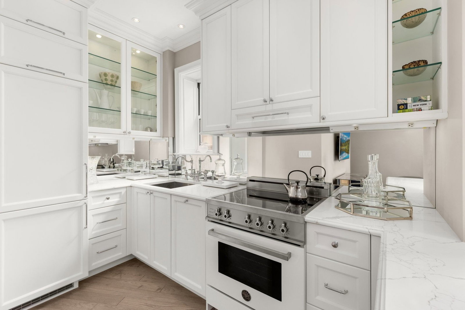 Real estate property located at 140 69TH #52, New York, Lincoln Square, New York City, NY, US