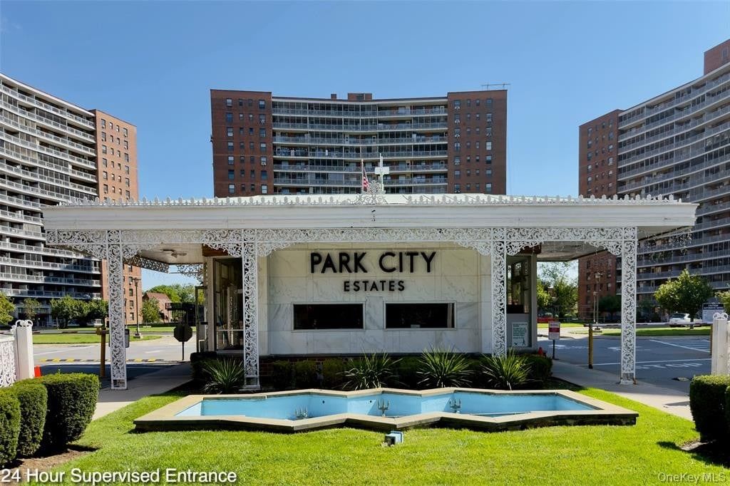 Real estate property located at 61-25 98th #7J, Queens, Rego Park, New York City, NY, US