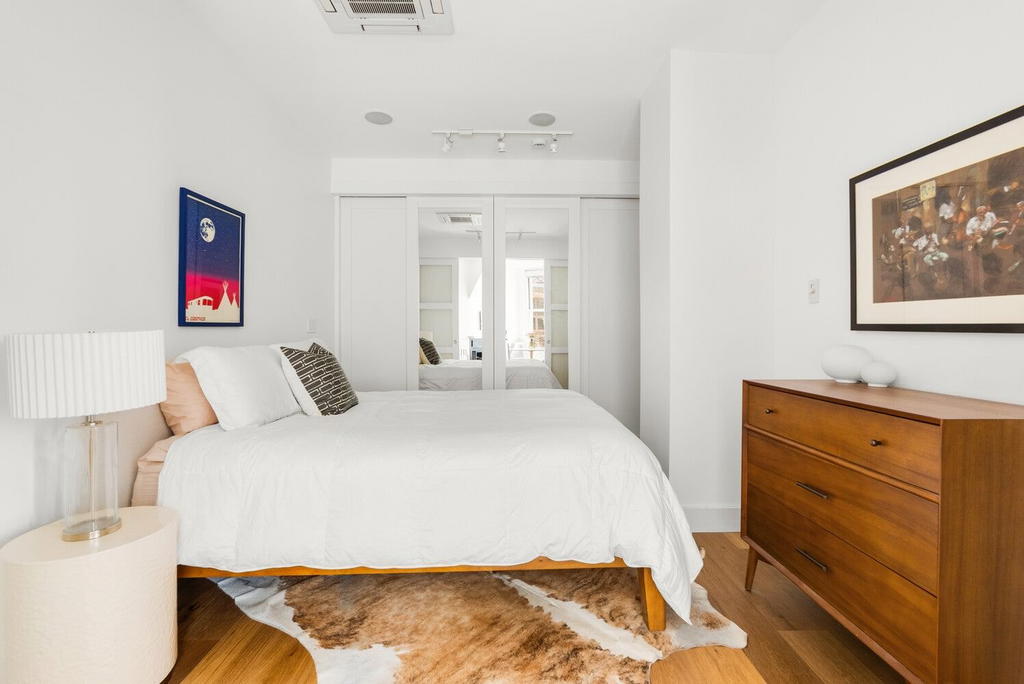 Real estate property located at 425 PARK #20D, New York, Nomad, New York City, NY, US