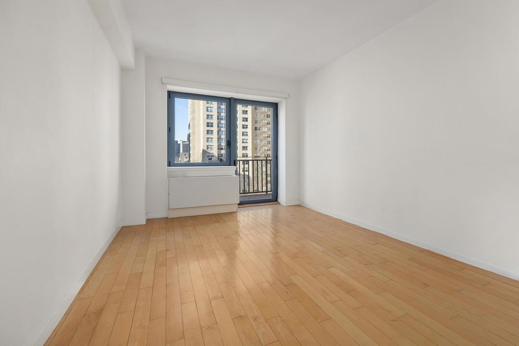 Real estate property located at 330 57th #12, New York, Sutton Place, New York City, NY, US