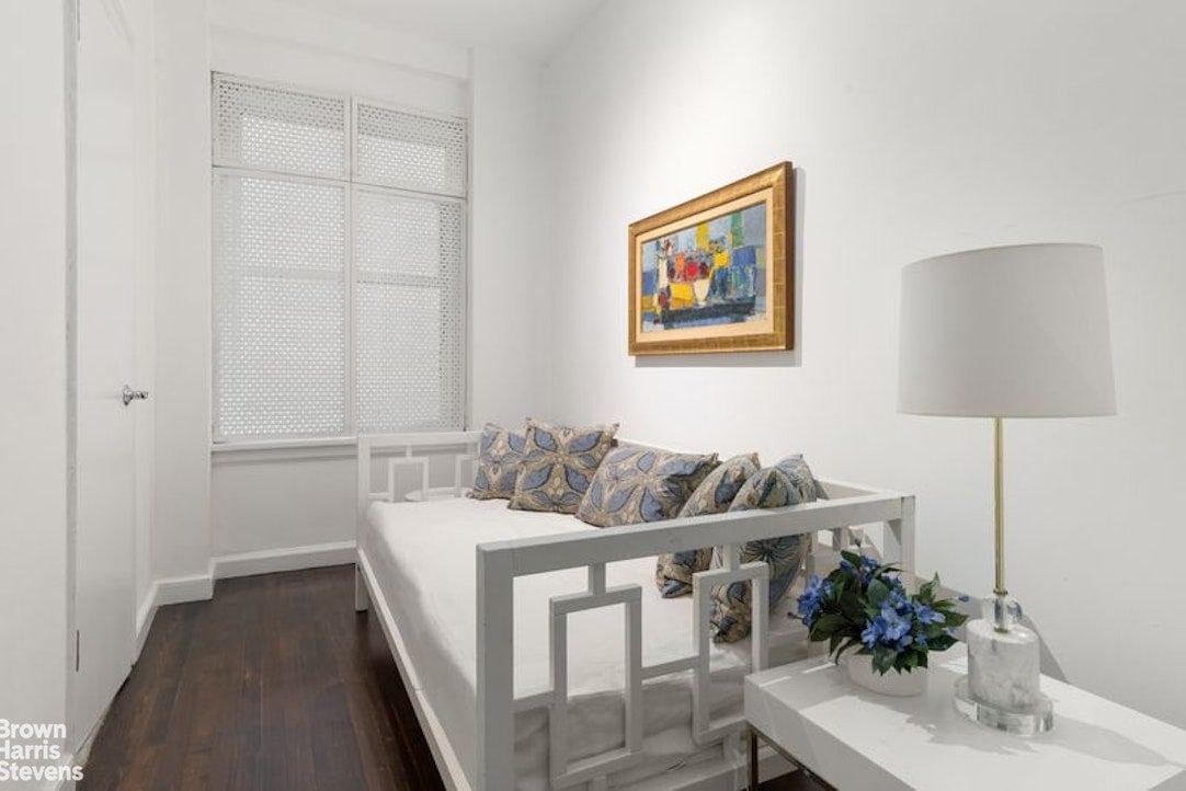 Real estate property located at 180 79TH #4F, New York, Lenox Hill, New York City, NY, US