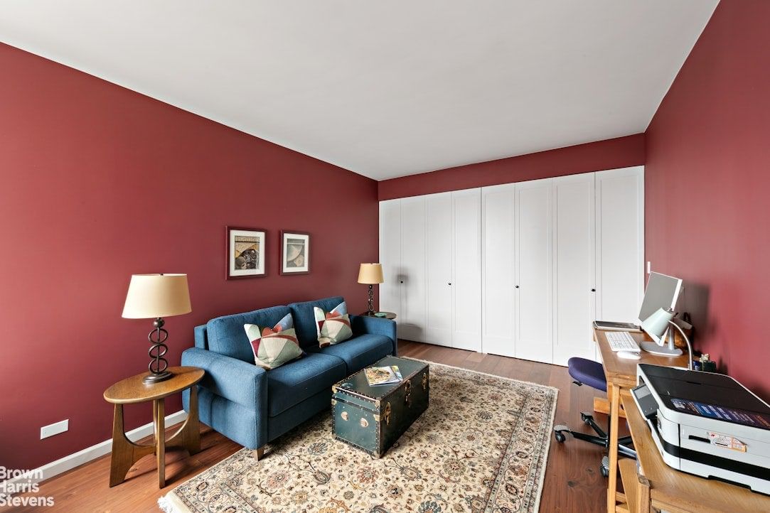 Real estate property located at 300 85TH #3205, New York, Yorkville, New York City, NY, US