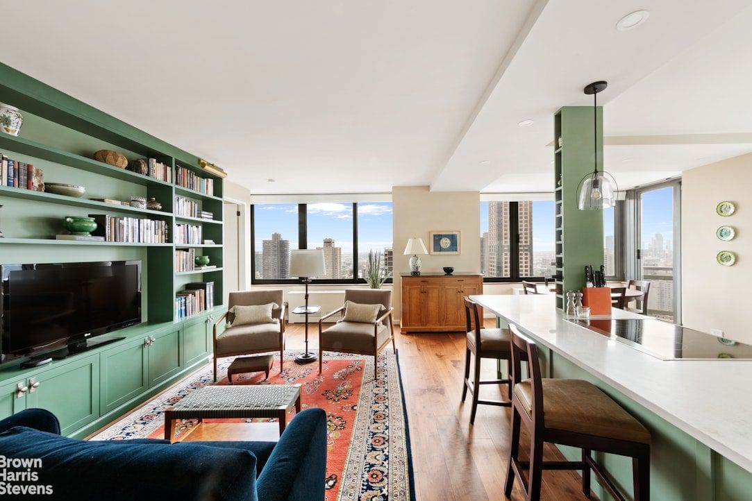 Real estate property located at 300 85TH #3205, New York, Yorkville, New York City, NY, US