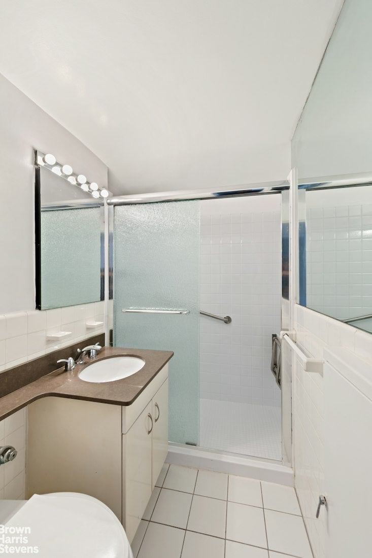 Real estate property located at 55 END #10J, New York, Yorkville, New York City, NY, US