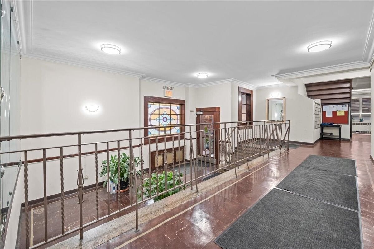 Real estate property located at 1125 LORIMER #2J, Kings, Greenpoint, New York City, NY, US