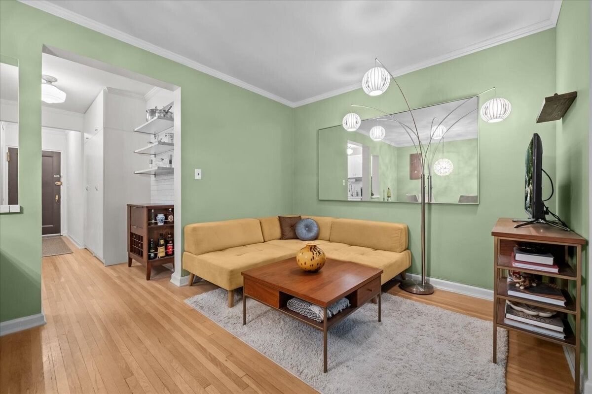 Real estate property located at 1125 LORIMER #2J, Kings, Greenpoint, New York City, NY, US