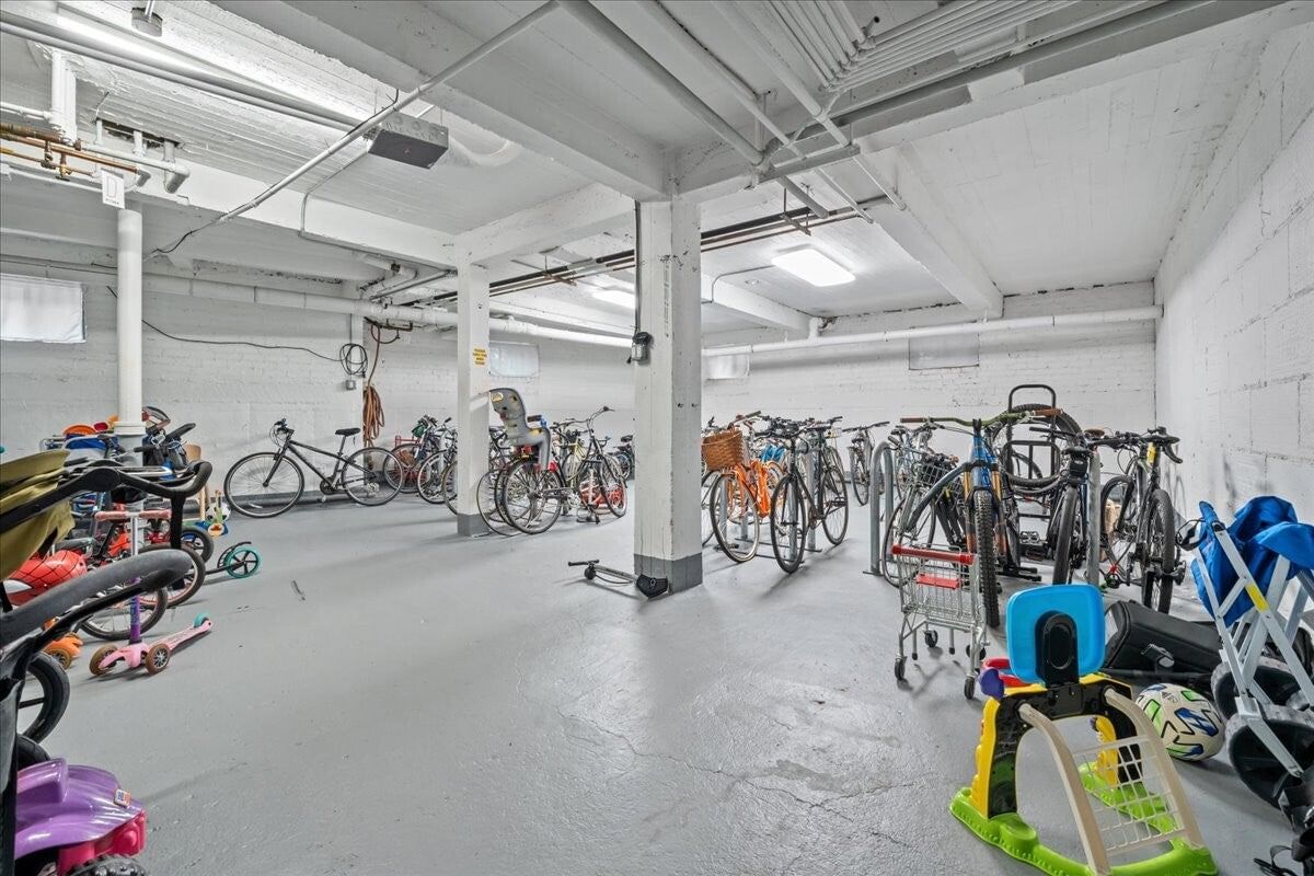 Real estate property located at 1125 LORIMER #2J, Kings, Greenpoint, New York City, NY, US