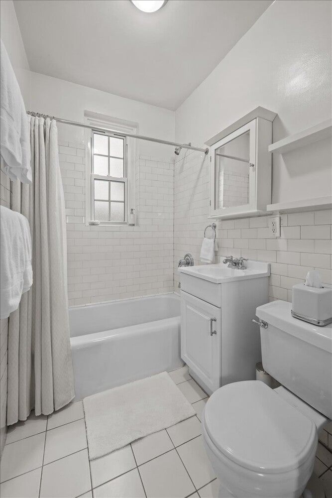 Real estate property located at 1125 LORIMER #2J, Kings, Greenpoint, New York City, NY, US