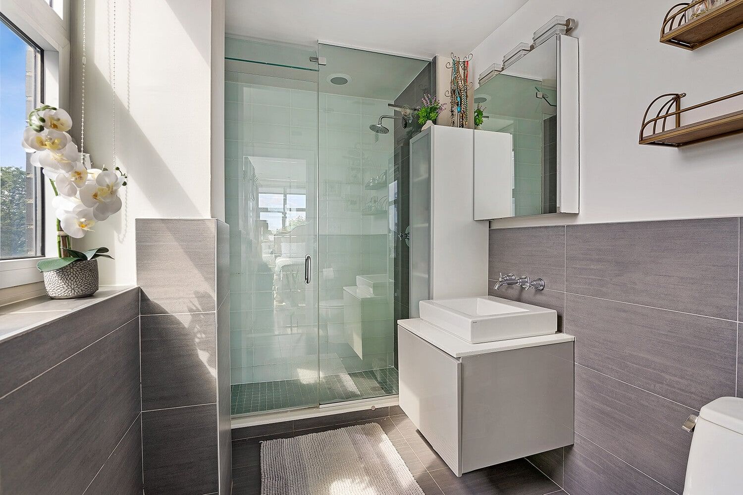Real estate property located at 450 MANHATTAN #4A, Kings, Greenpoint, New York City, NY, US