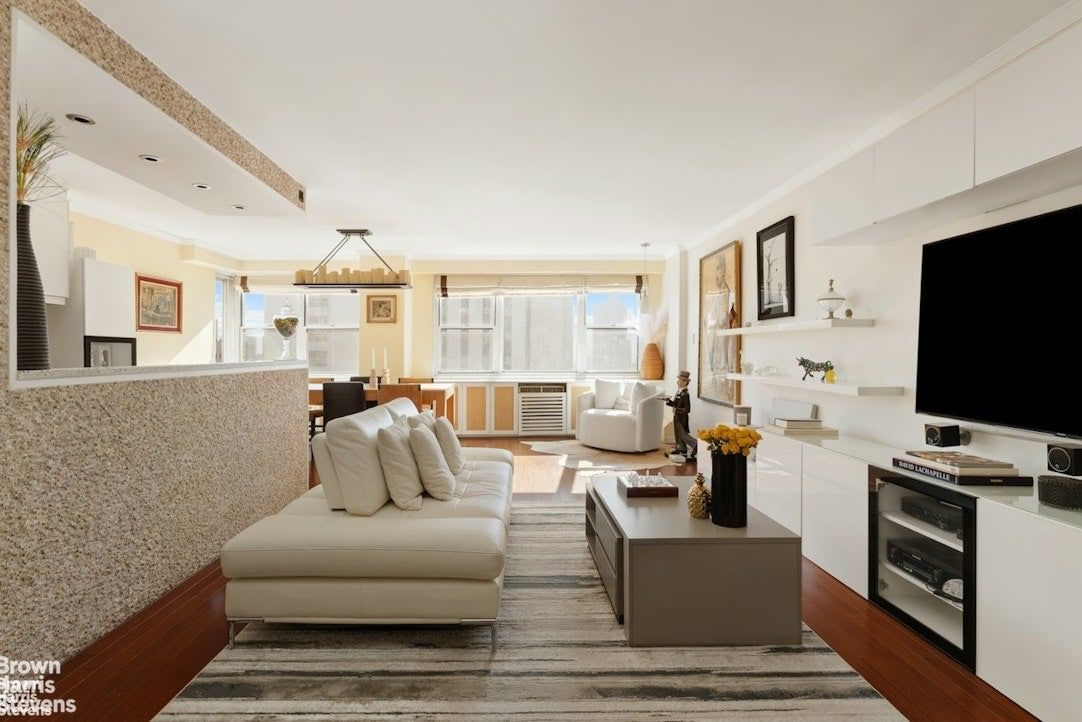 Real estate property located at 1175 YORK #15H, New York, Lenox Hill, New York City, NY, US