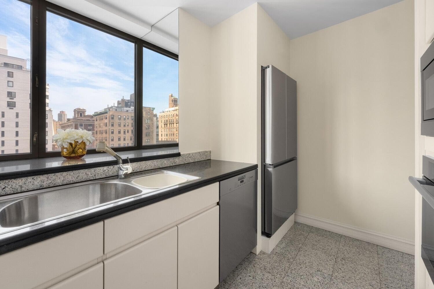Real estate property located at 45 80TH #14C, New York, Upper East Side, New York City, NY, US