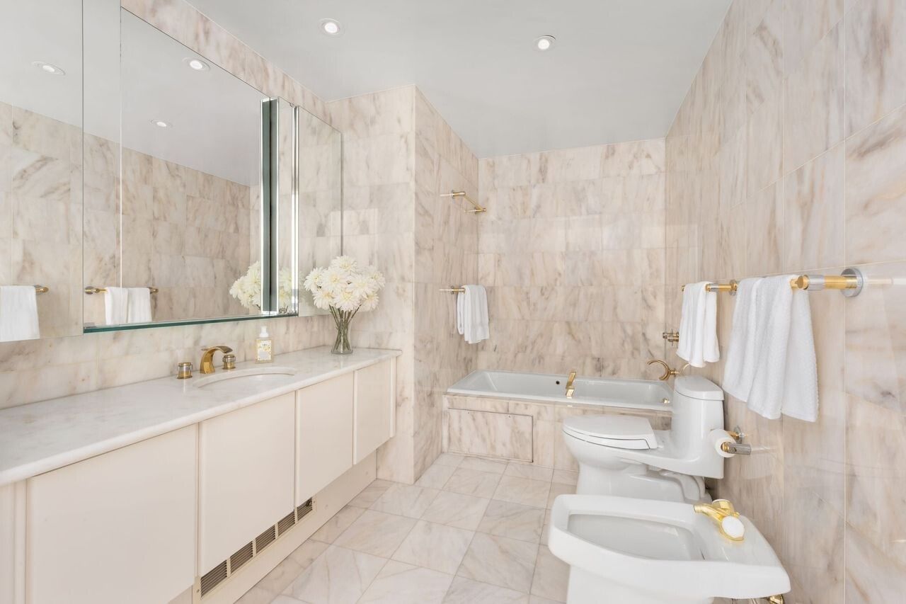 Real estate property located at 45 80TH #14C, New York, Upper East Side, New York City, NY, US
