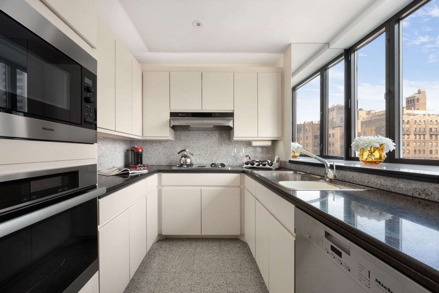 Real estate property located at 45 80TH #14C, New York, Upper East Side, New York City, NY, US
