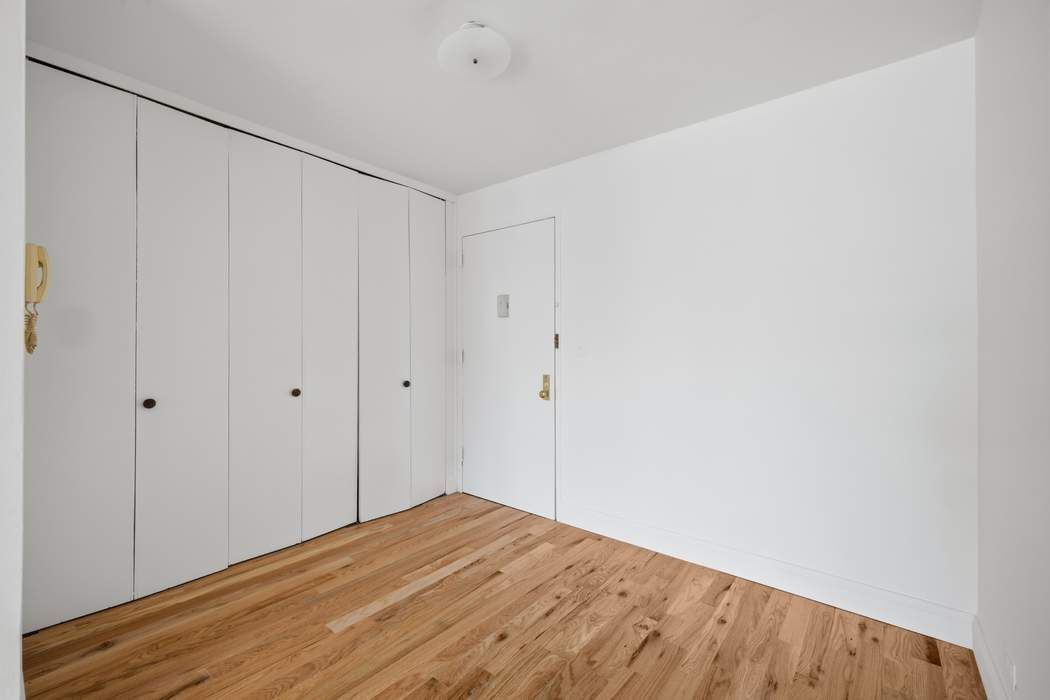 Real estate property located at 360 22nd #8D, New York, Chelsea, New York City, NY, US