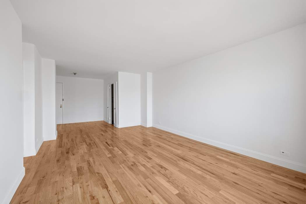 Real estate property located at 360 22nd #8D, New York, Chelsea, New York City, NY, US