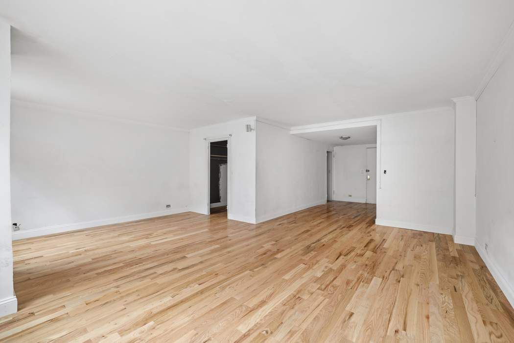 Real estate property located at 360 22nd #1R, New York, Chelsea, New York City, NY, US