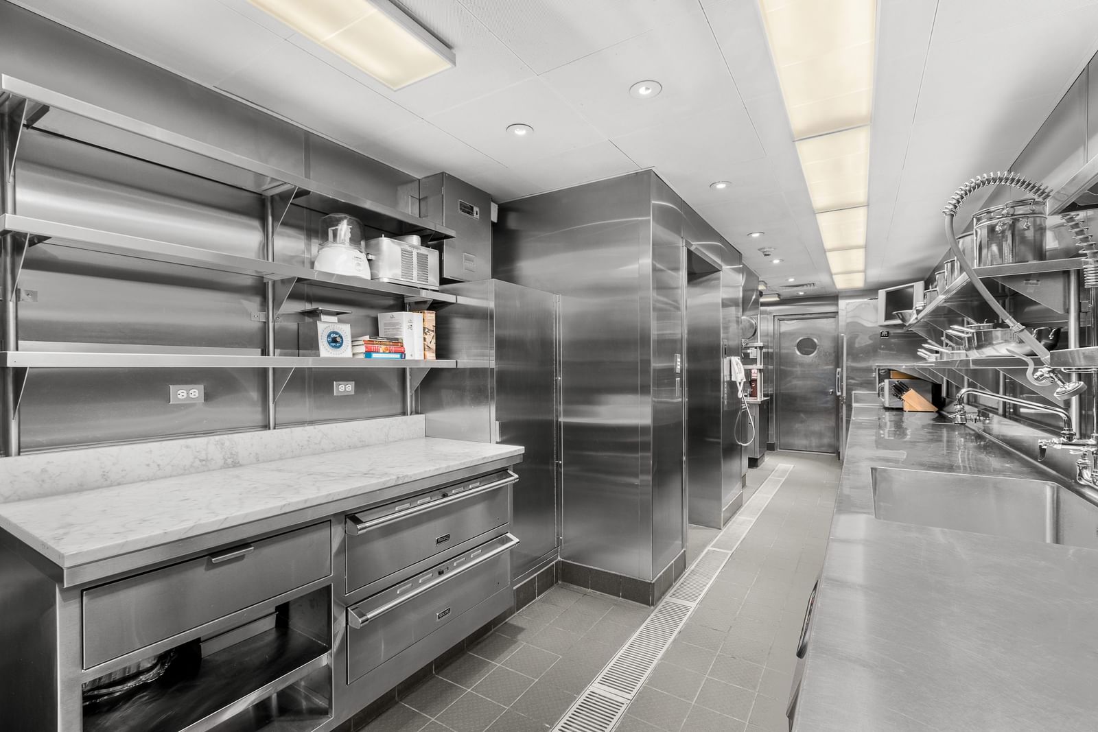 Real estate property located at 4 79th, New York, Upper East Side, New York City, NY, US