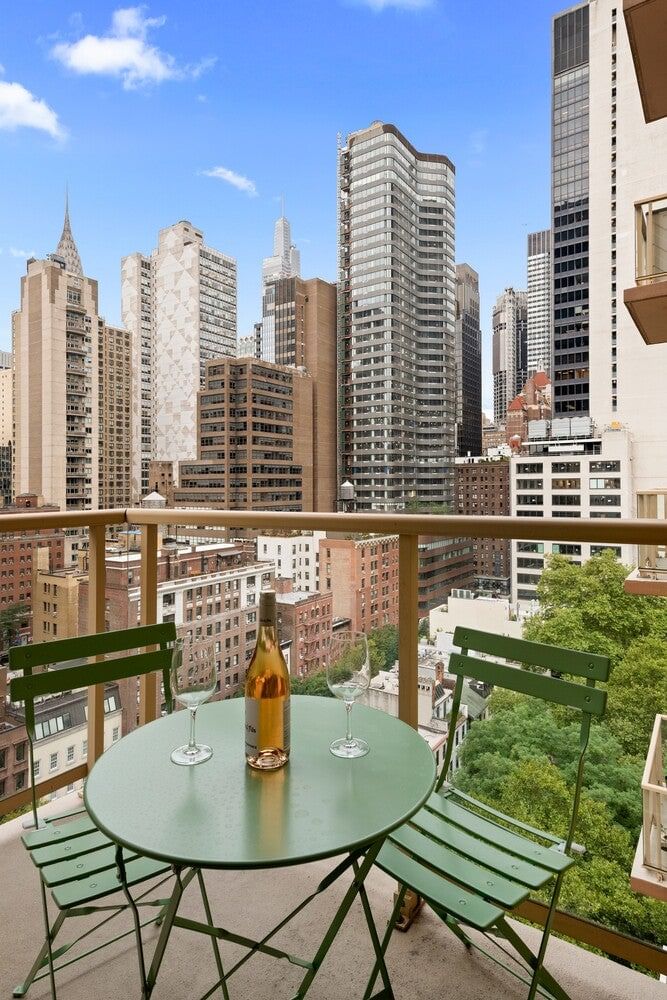 Real estate property located at 250 49TH #12D, New York, Turtle Bay, New York City, NY, US