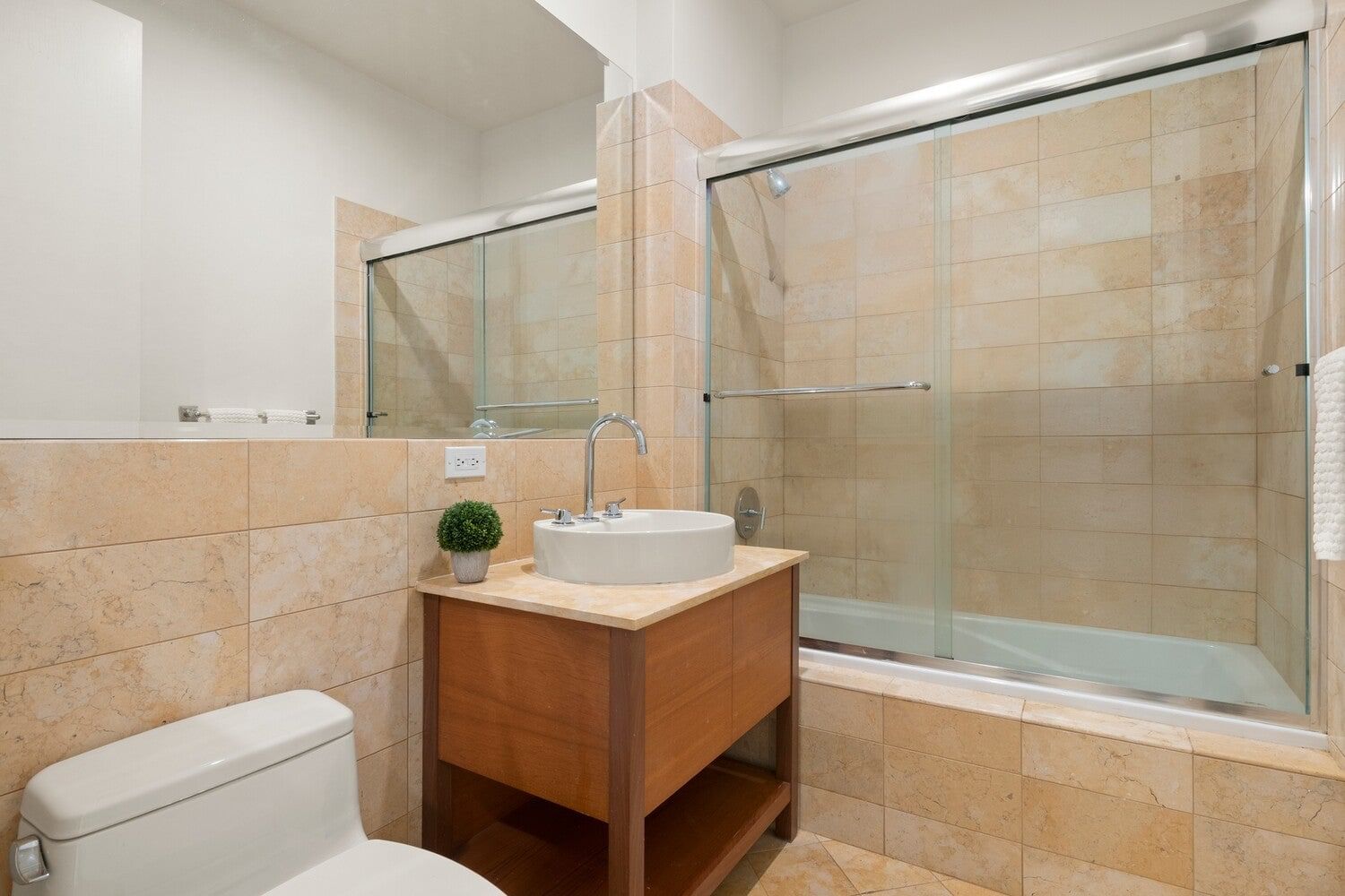 Real estate property located at 250 49TH #12D, New York, Turtle Bay, New York City, NY, US