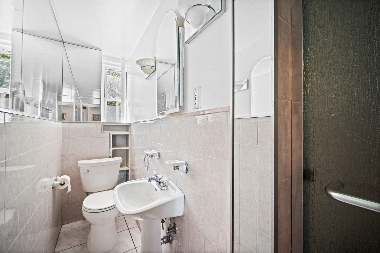 Real estate property located at 10 MITCHELL #3A, New York, Beekman, New York City, NY, US