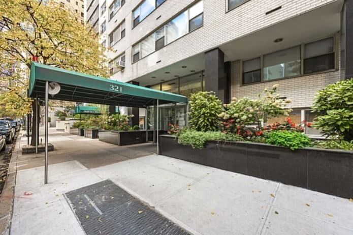 Real estate property located at 321 48TH #9D, New York, Turtle Bay, New York City, NY, US