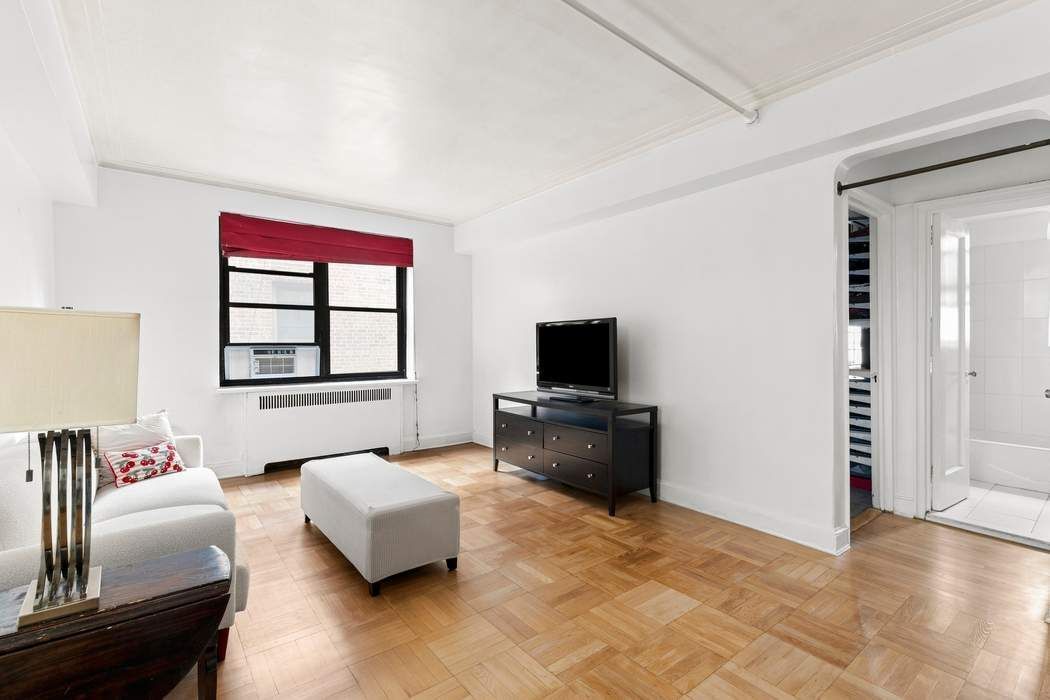 Real estate property located at 349 49th #5K, New York, Midtown East, New York City, NY, US
