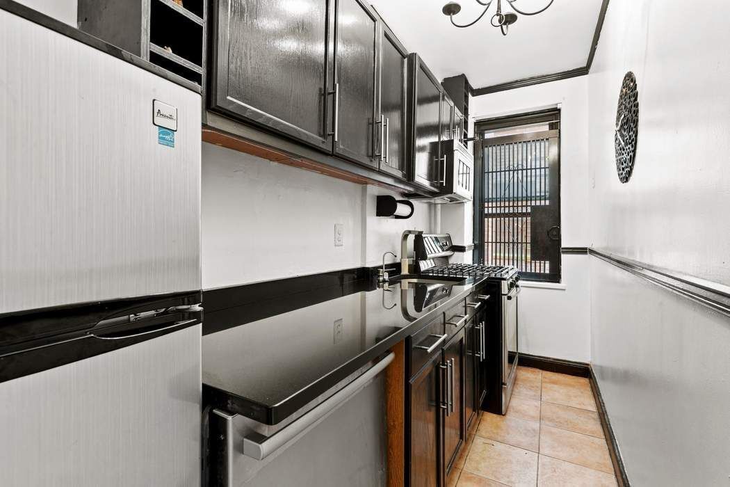 Real estate property located at 349 49th #5K, New York, Midtown East, New York City, NY, US