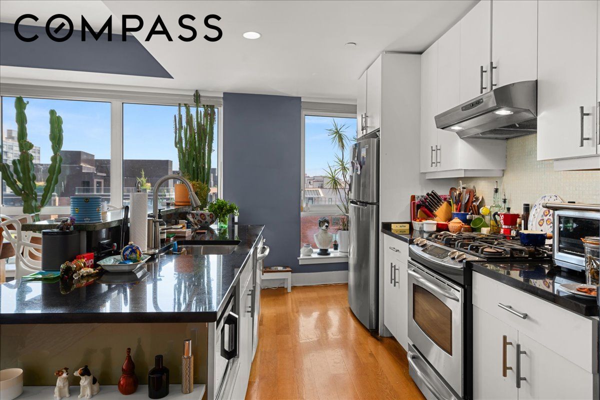 Real estate property located at 440 Kent #9D, Kings, Williamsburg, New York City, NY, US