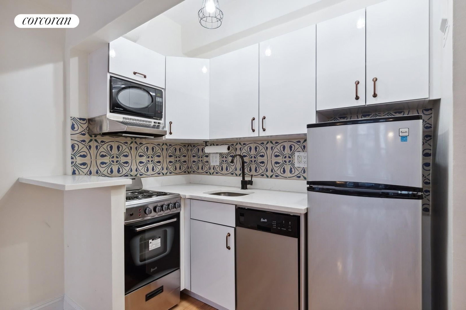 Real estate property located at 24 5TH #921, New York, Greenwich Village, New York City, NY, US