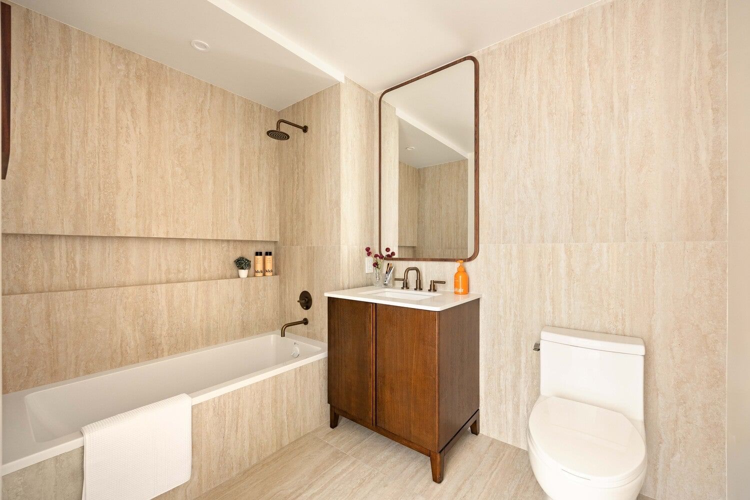 Real estate property located at 194 BAINBRIDGE #401, Kings, Stuyvesant Heights, New York City, NY, US