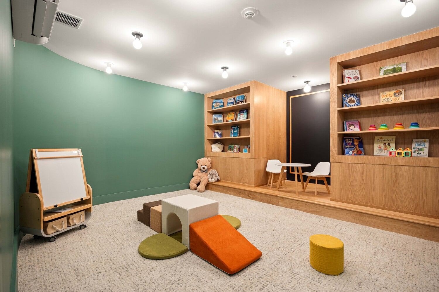 Real estate property located at 194 BAINBRIDGE #401, Kings, Stuyvesant Heights, New York City, NY, US