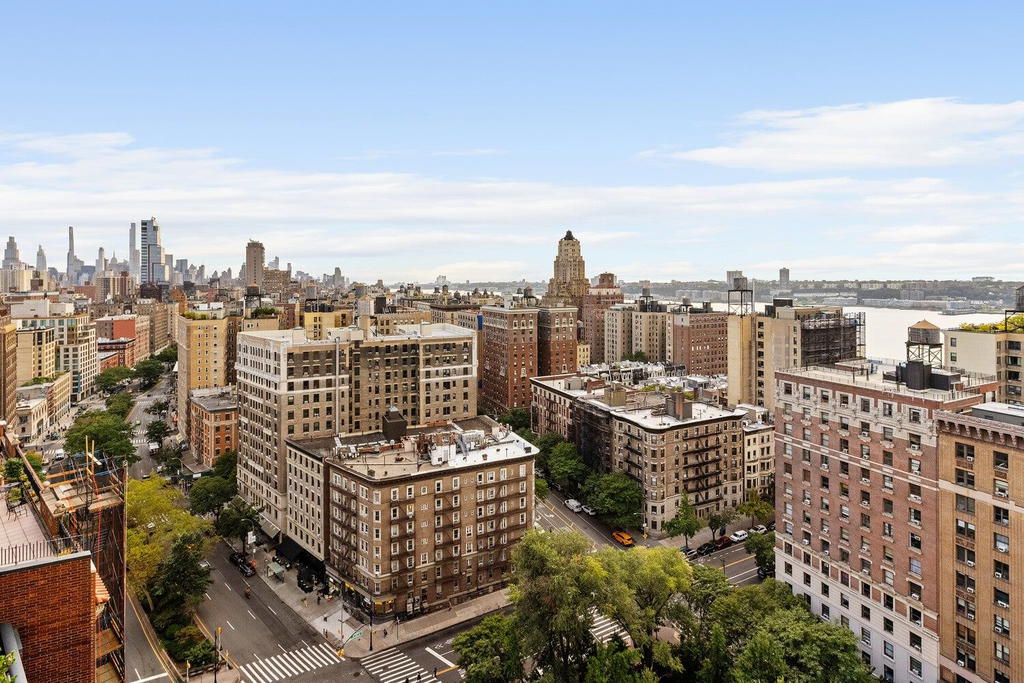 Real estate property located at 272 107TH PHB, New York, Upper West Side, New York City, NY, US