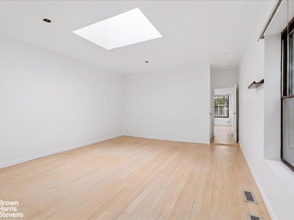 Real estate property located at 331 VANDERBILT, Kings, Clinton Hill, New York City, NY, US