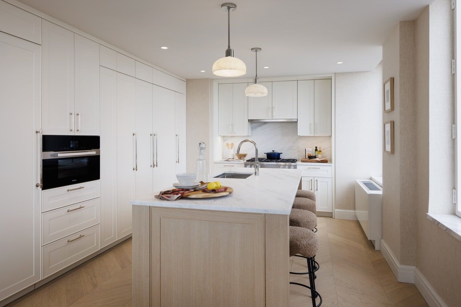 Real estate property located at 400 84TH #35C, New York, Yorkville, New York City, NY, US