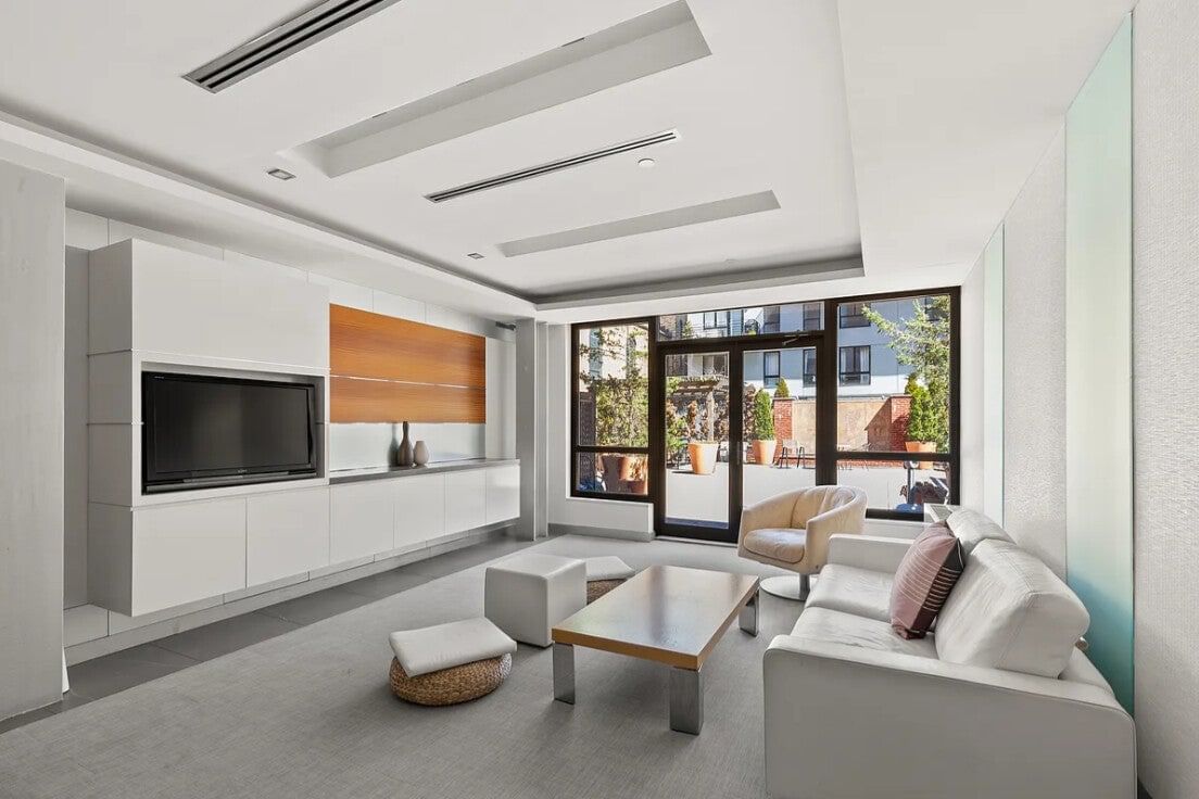 Real estate property located at 161 4TH #1I, Kings, Williamsburg, New York City, NY, US