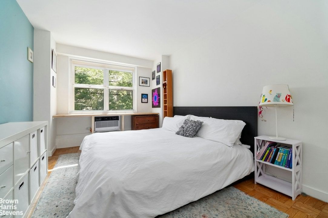 Real estate property located at 1175 YORK #4F, New York, Lenox Hill, New York City, NY, US