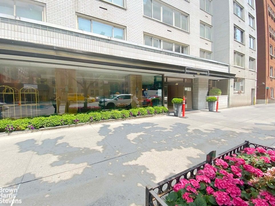 Real estate property located at 401 86TH #10C, New York, Yorkville, New York City, NY, US