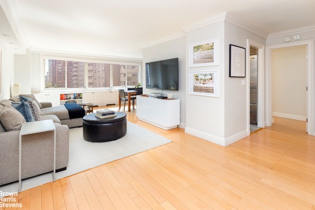 Real estate property located at 401 86TH #10C, New York, Yorkville, New York City, NY, US