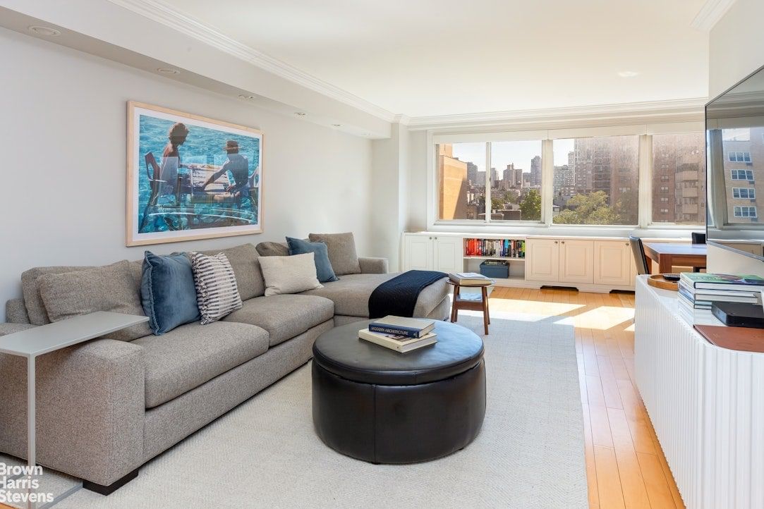 Real estate property located at 401 86TH #10C, New York, Yorkville, New York City, NY, US