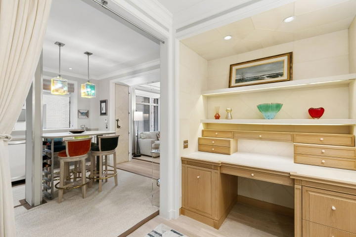 Real estate property located at 930 5TH #3J, New York, Lenox Hill, New York City, NY, US