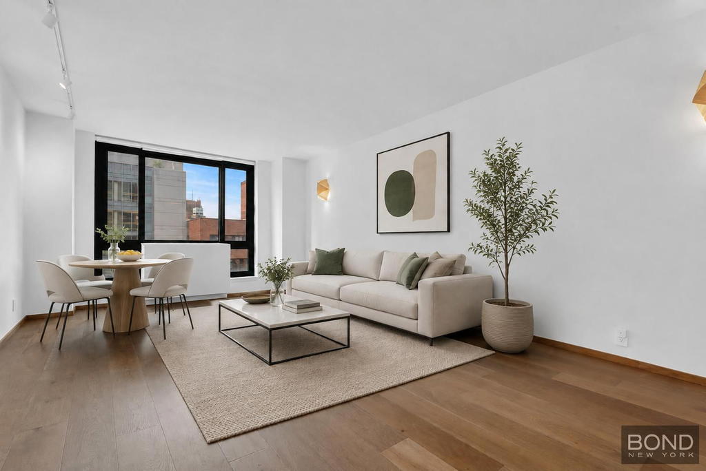 Real estate property located at 1 Irving V16D, New York, Gramercy Park, New York City, NY, US