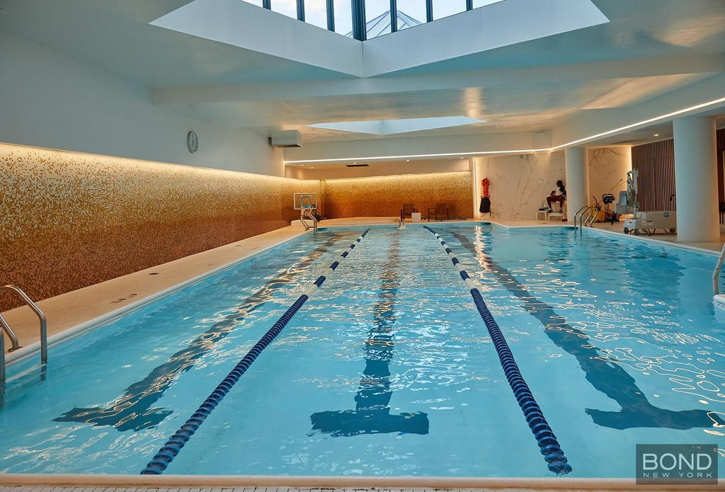 Real estate property located at 1 Irving V16D, New York, Gramercy Park, New York City, NY, US