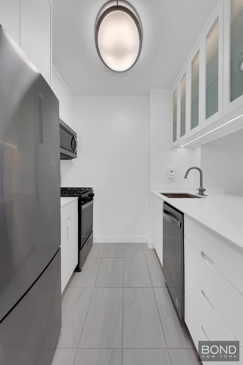 Real estate property located at 1 Irving V16D, New York, Gramercy Park, New York City, NY, US