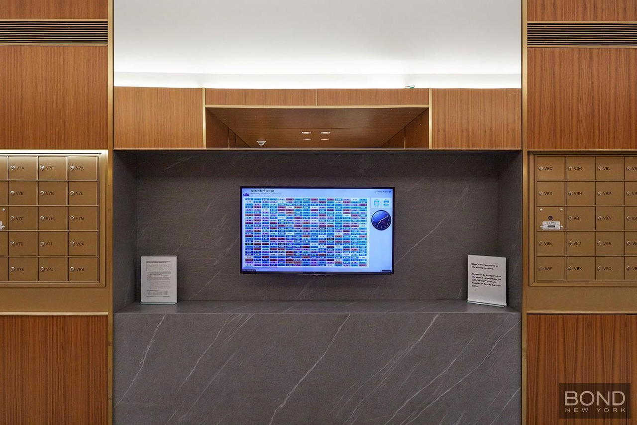 Real estate property located at 1 Irving V16D, New York, Gramercy Park, New York City, NY, US