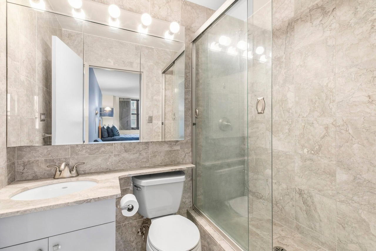 Real estate property located at 200 90TH #12G, New York, Yorkville, New York City, NY, US